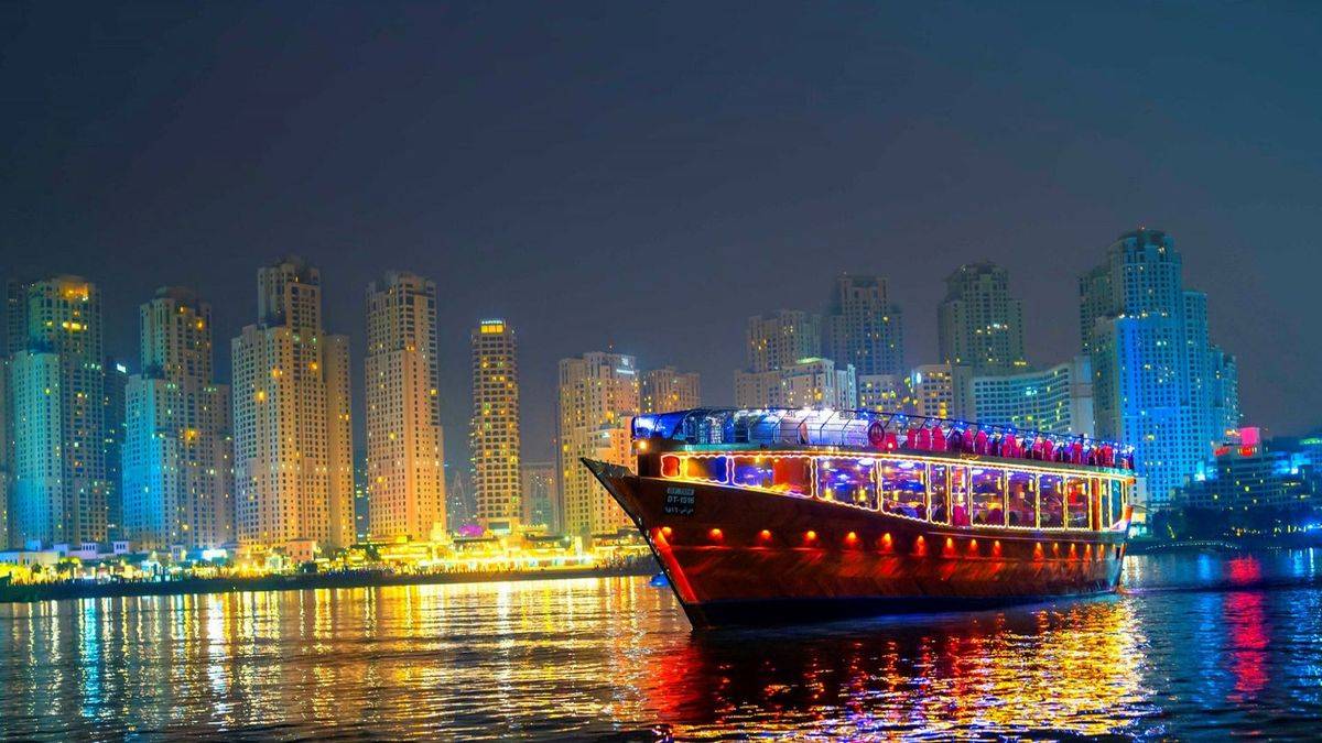 Dinner on a Boat, Dubai Marina Dhow Cruise